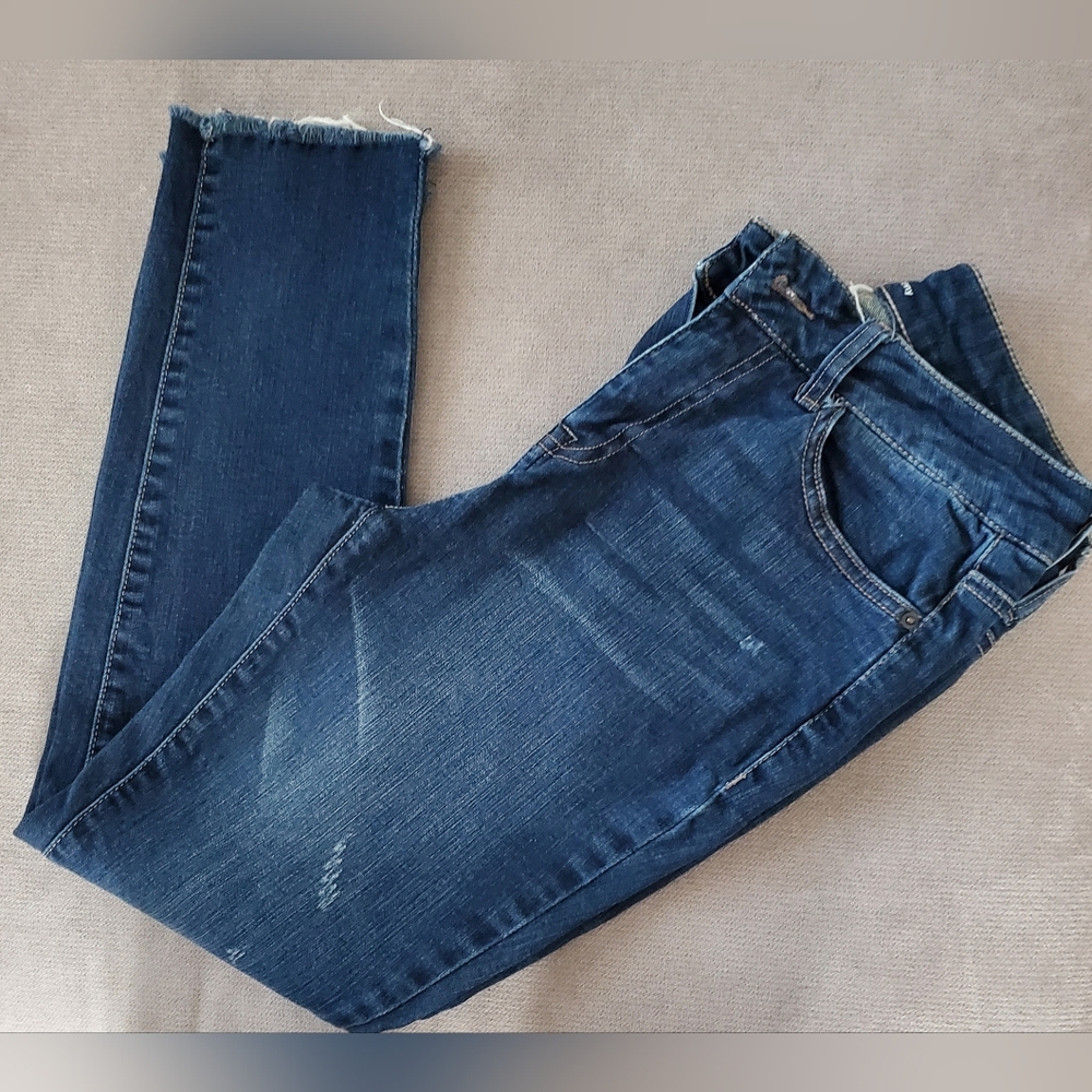 Size 6 skinny 👖